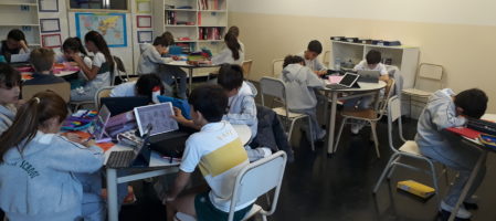 Hiperaulas: redefiniendo espacios y tiempos para un aprendizaje con mayor protagonismo